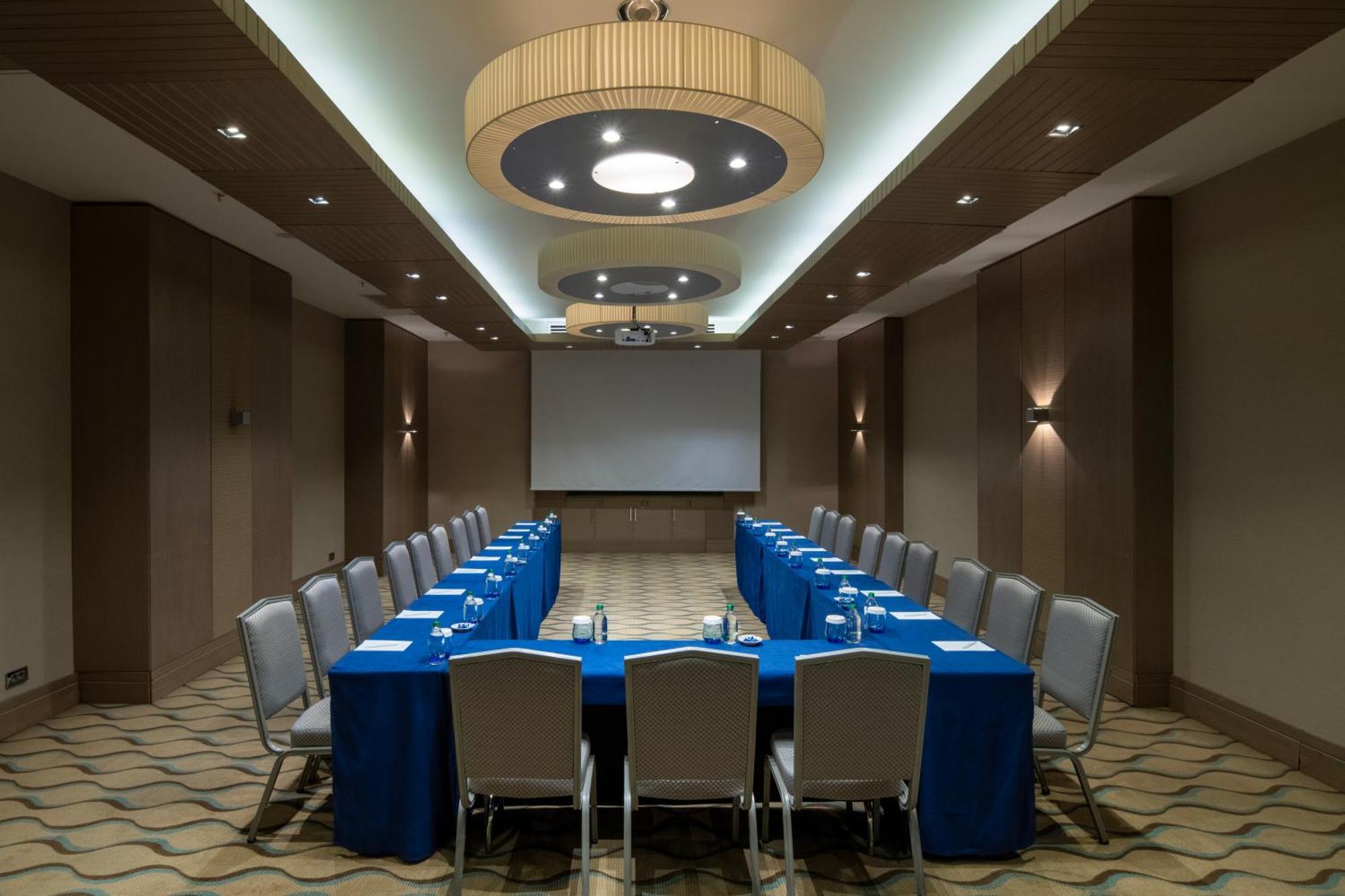 Windsor Hotel & Convention Center Истанбул Екстериор снимка Meeting room