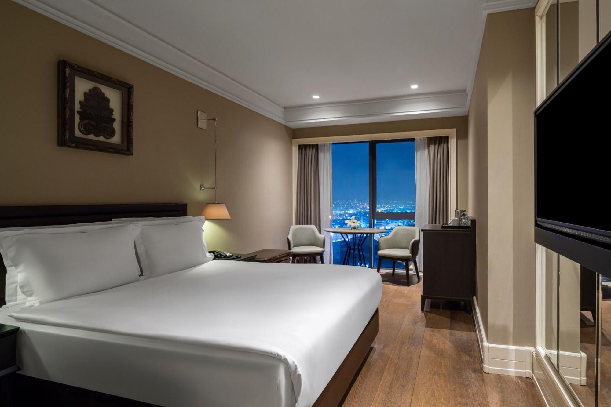 Windsor Hotel & Convention Center Истанбул Екстериор снимка
